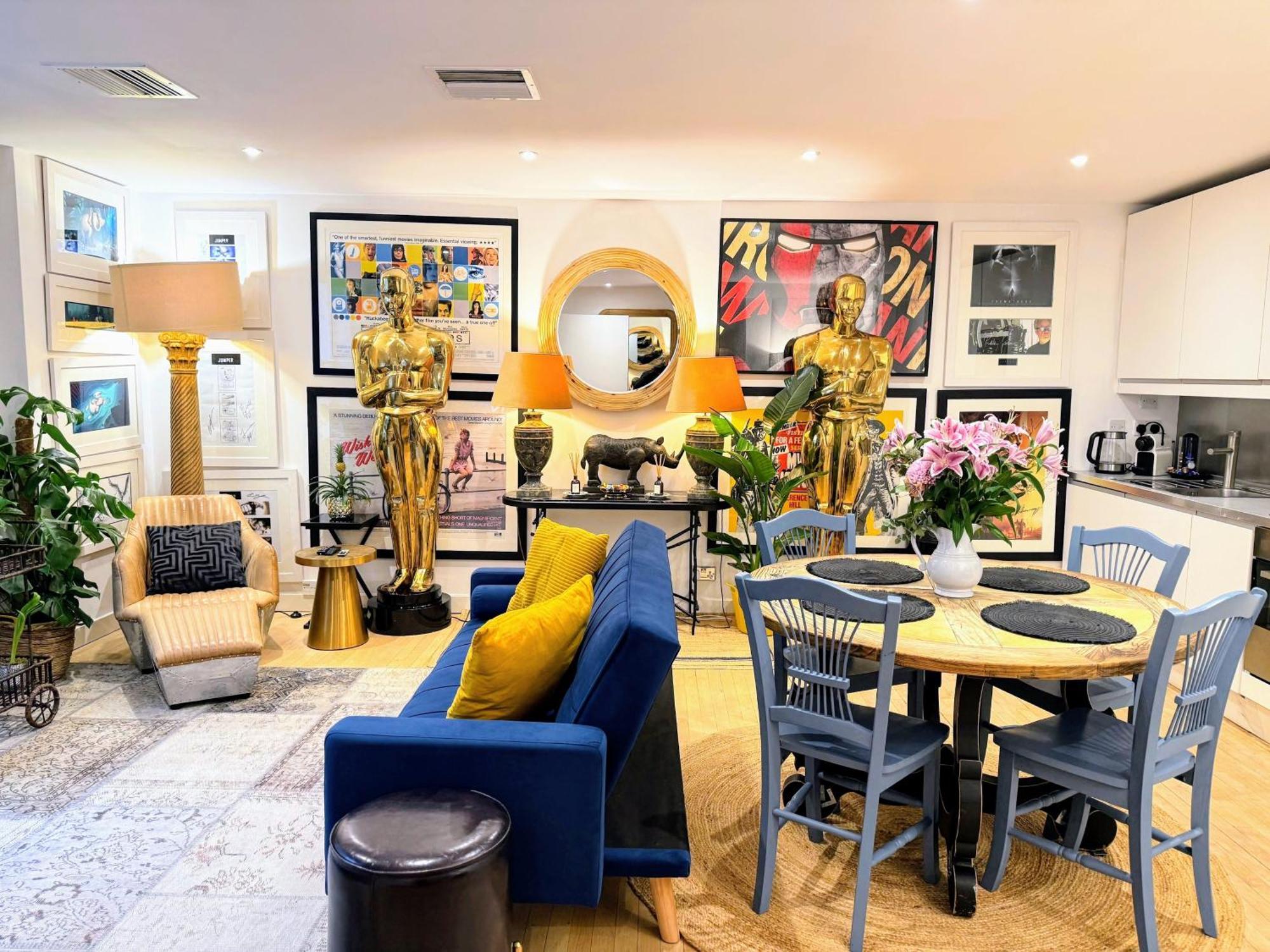Spacious West End Duplex Apartment, W1 Central London Bagian luar foto